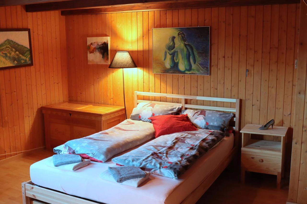 Szilvias Bergwiesenblick - Emmetten Ganze Etage - 4 Zimmer Apartment ภายนอก รูปภาพ